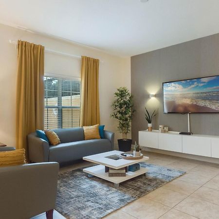 Townhome W Pool Near Disney & Orlando Attractions คิสซิมมี ภายนอก รูปภาพ