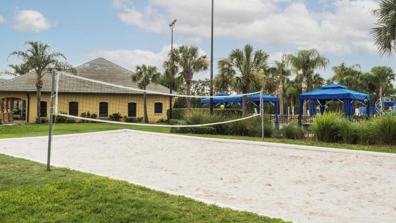 Townhome W Pool Near Disney & Orlando Attractions คิสซิมมี ภายนอก รูปภาพ