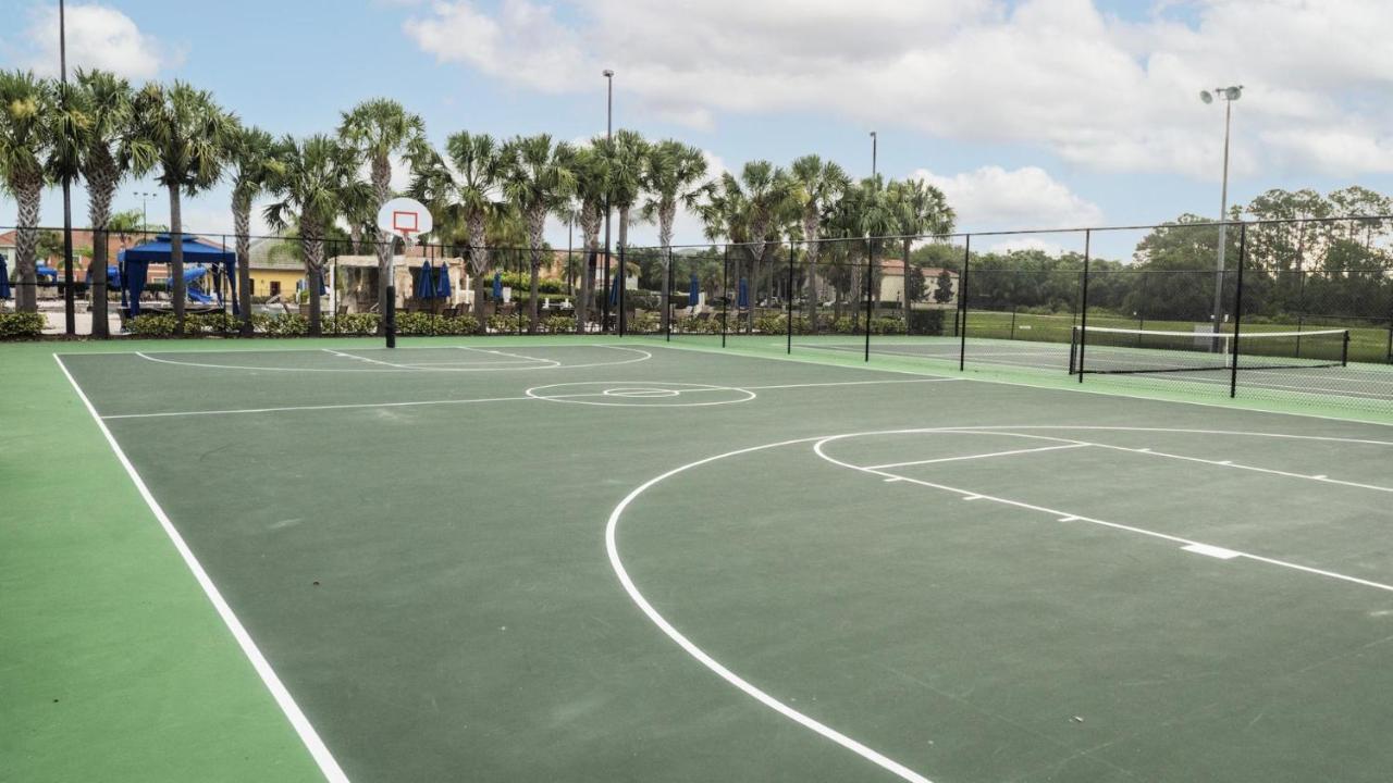 Townhome W Pool Near Disney & Orlando Attractions คิสซิมมี ภายนอก รูปภาพ